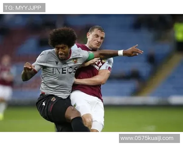 南安普顿对阵伯恩利的精彩比分回顾与赛后分析