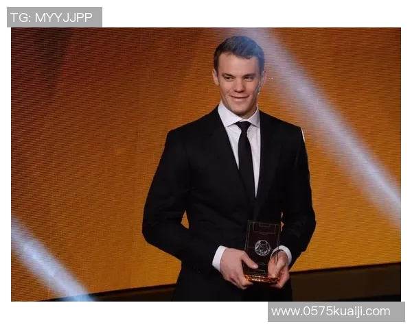 诺伊尔：守护球门的传奇门将与他的辉煌足球生涯